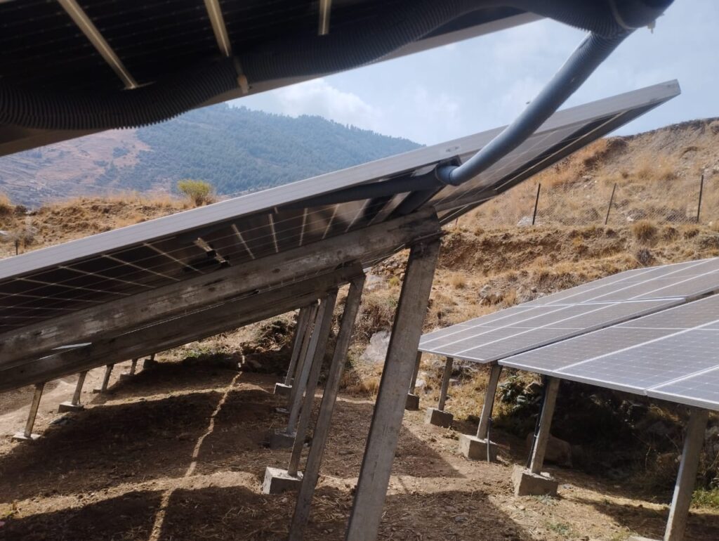 Soru 120 kWp Solar Mini-grid system, Soru Ward No.6, Mugu (panels)